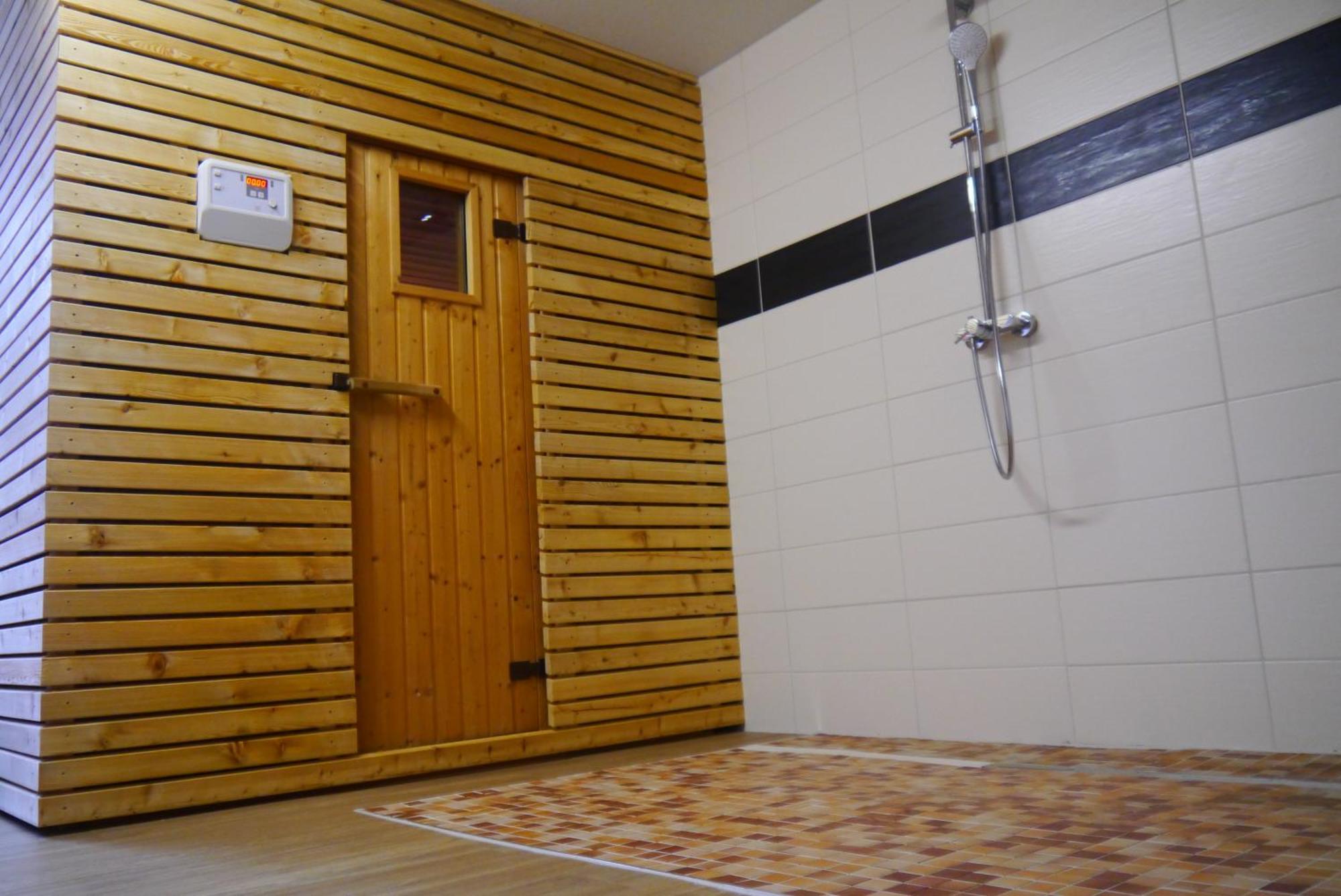 Hotel Linde Pfalz Silz  Экстерьер фото